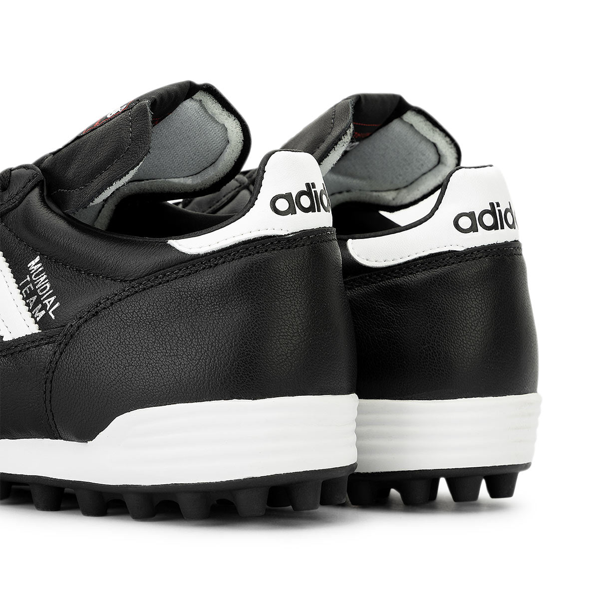 ADIDAS MUNDIAL TEAM - BLACK/RUNWHT/RED