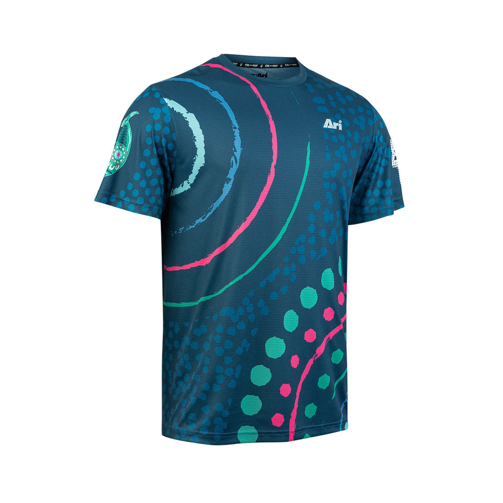 ARI ADEPT SYDNEY25 MARATHON GRAPHIC RUNNING TEE - NAVY/BLUE/GREEN