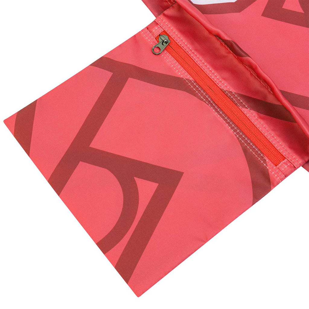 ARI ESSENTIAL URBAN TYPO GYMSACK - RED/WHITE/RED