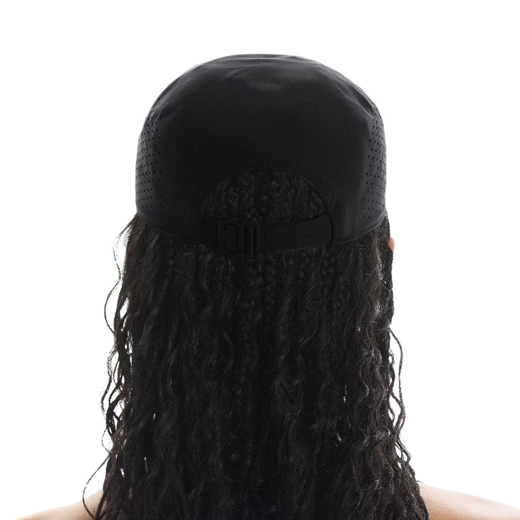 On Lightweight Cap Black