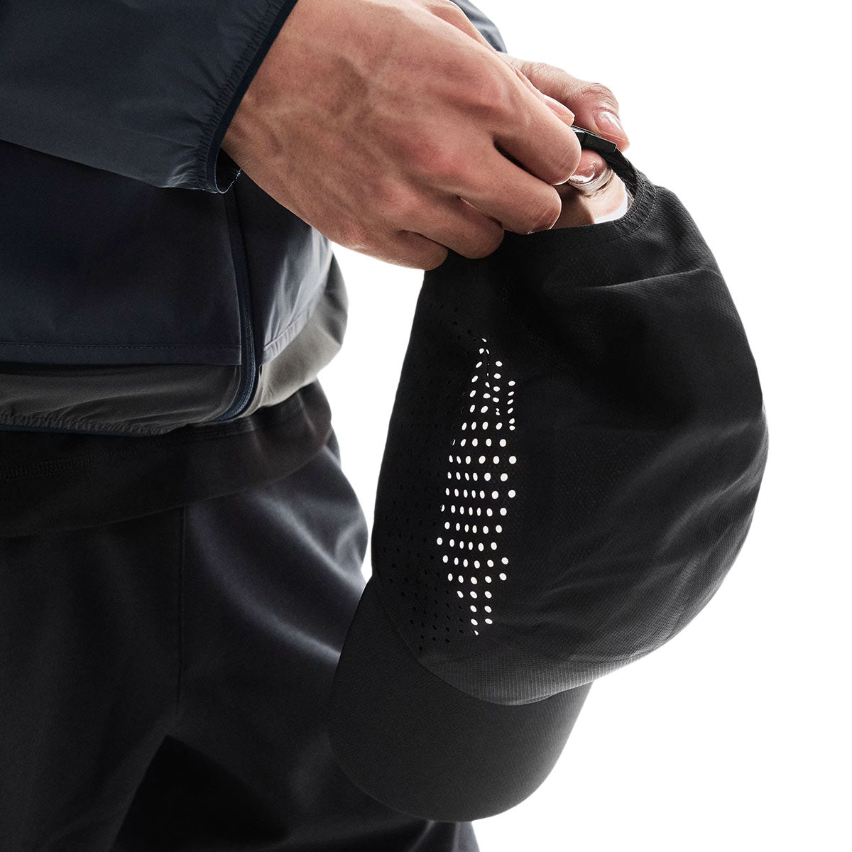 On Lightweight Cap Black