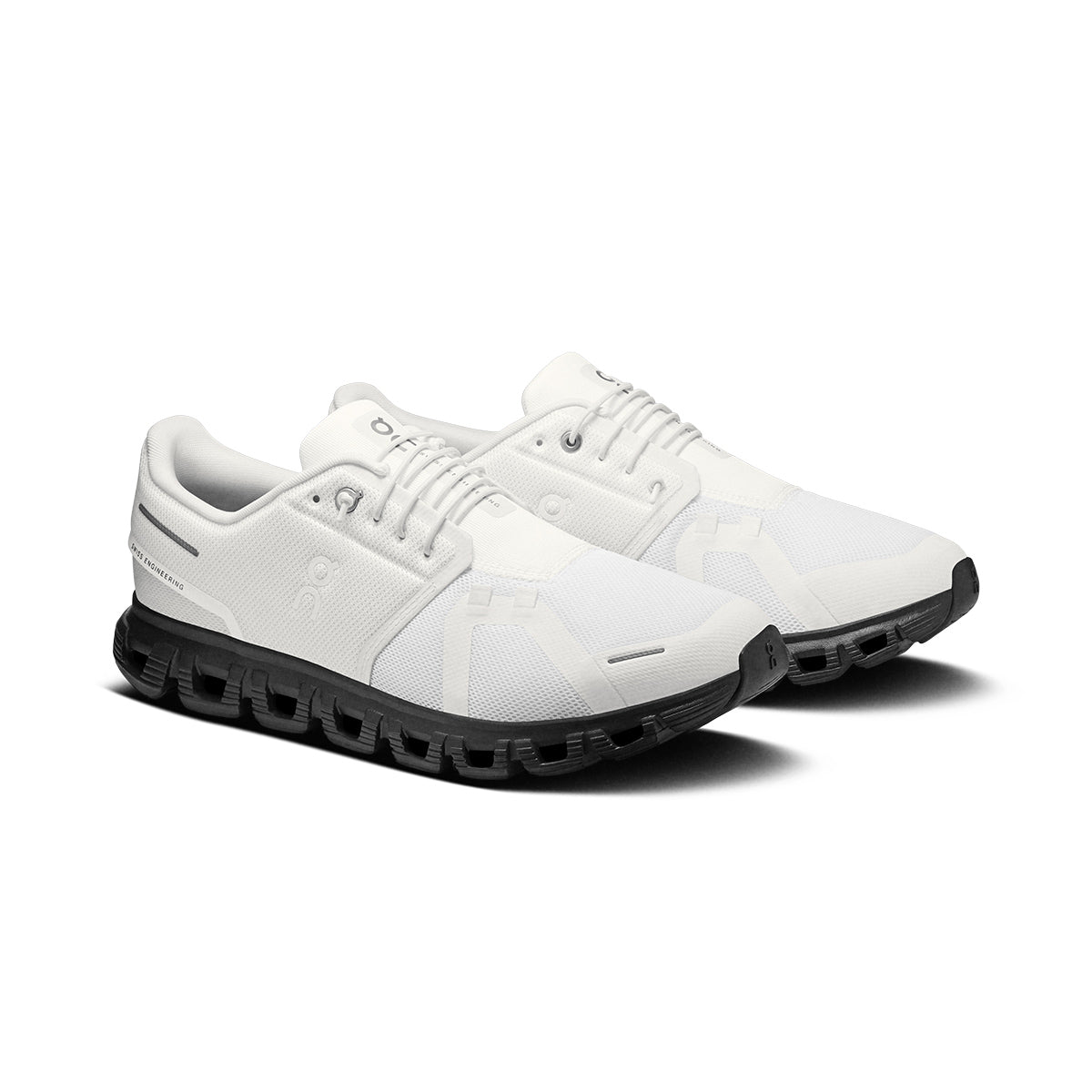 ON MEN CLOUD 6 - WHITE/BLACK