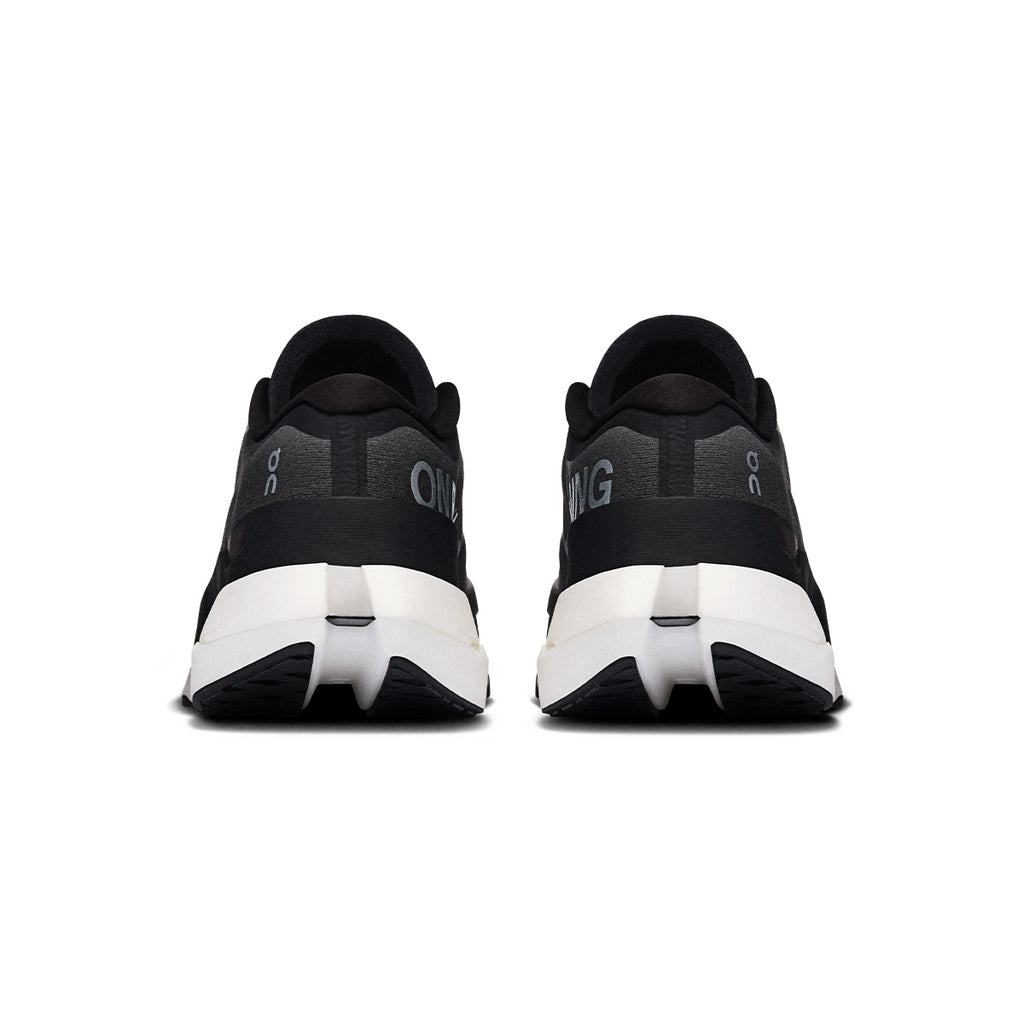 ON MEN CLOUDBOOM MAX - ALLBLACK