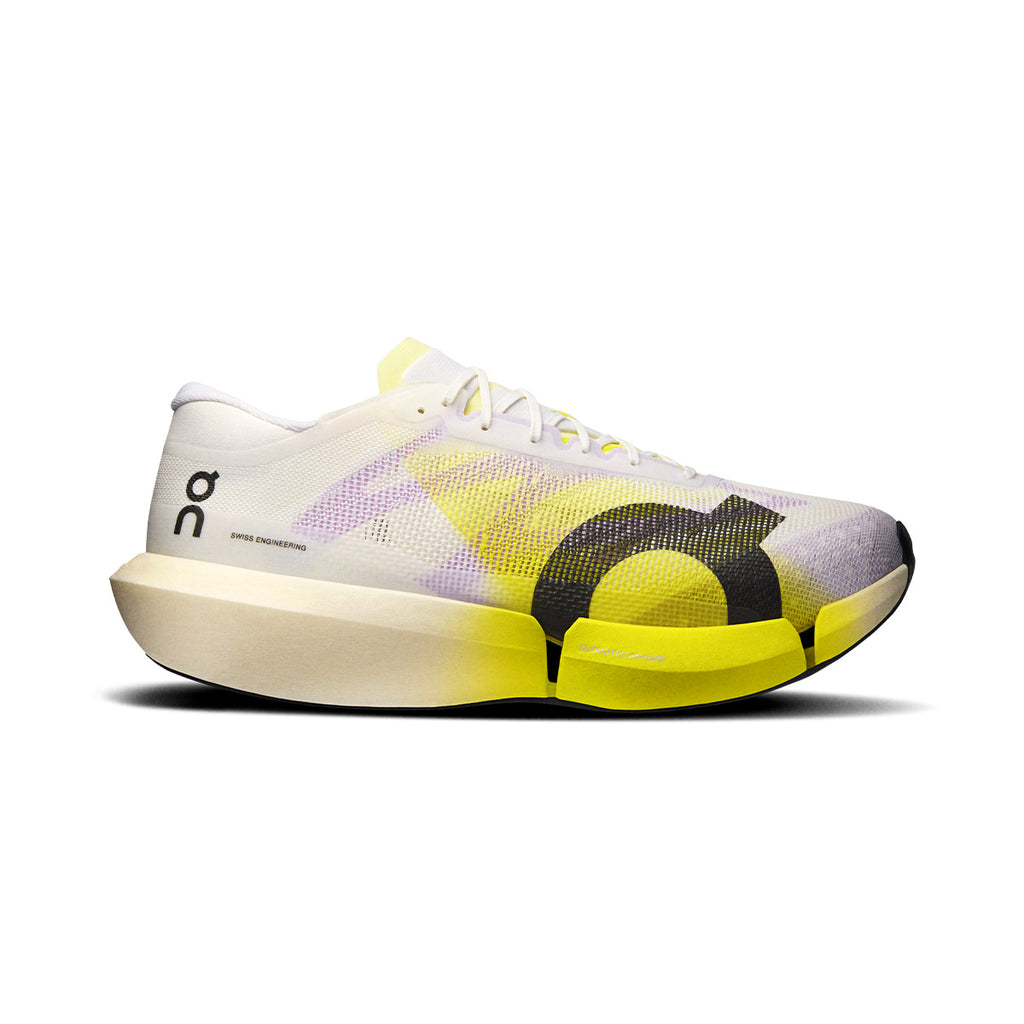 ON CLOUDBOOM STRIKE 2 - WHITE/LIME
