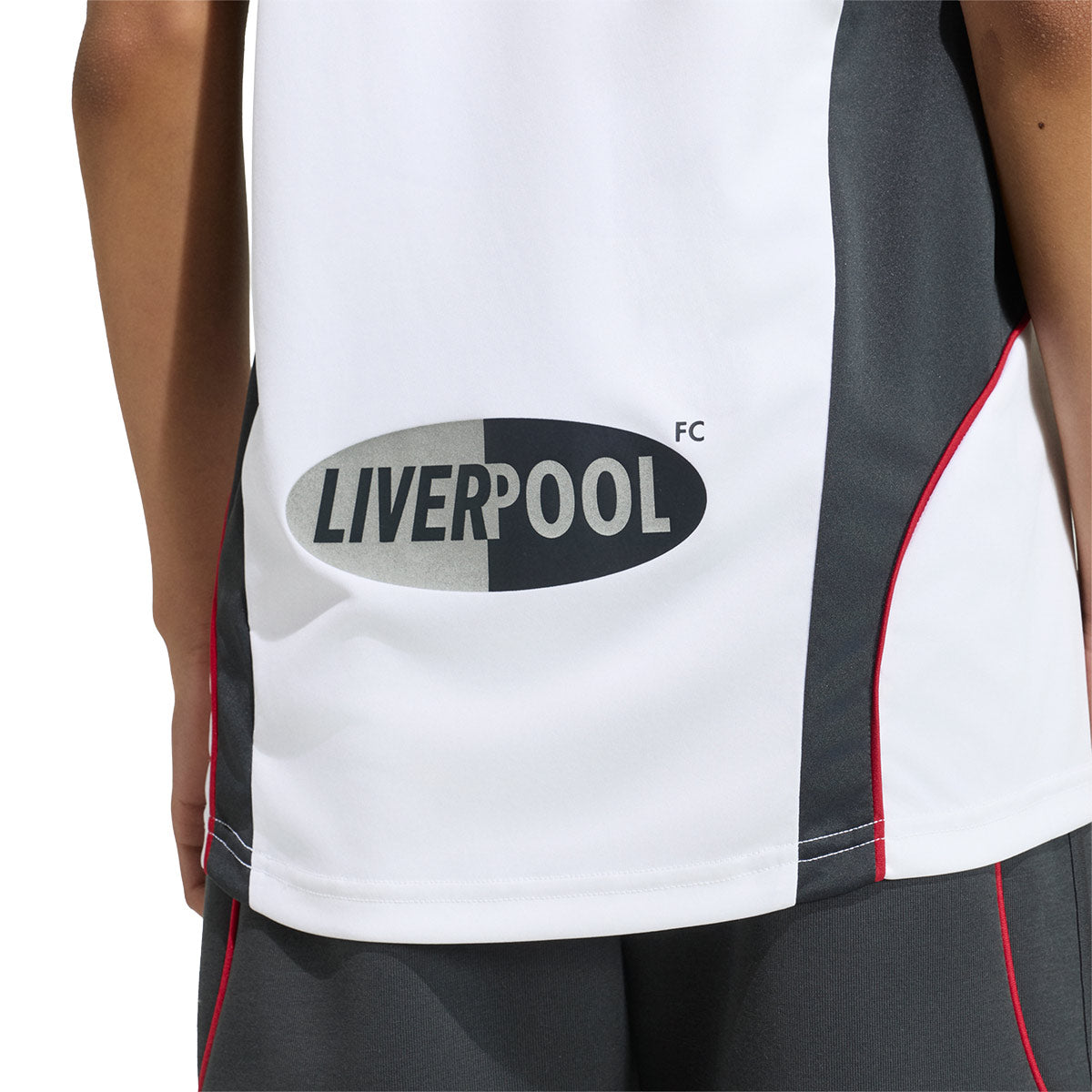 ADIDAS LIVERPOOL TEAMGEIST26 KIDS JERSEY - CARBON