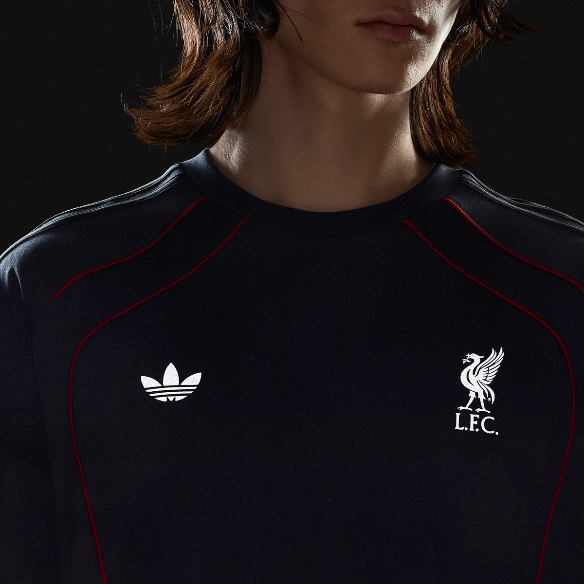 ADIDAS LIVERPOOL TEAMGEIST26 TEE - CARBON