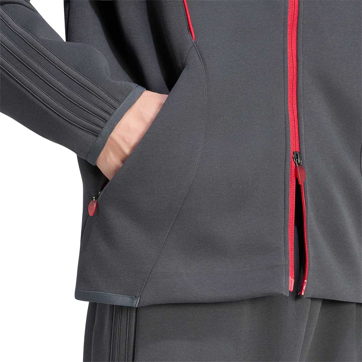 ADIDAS LIVERPOOL TEAMGEIST26 TRACK TOP - CARBON