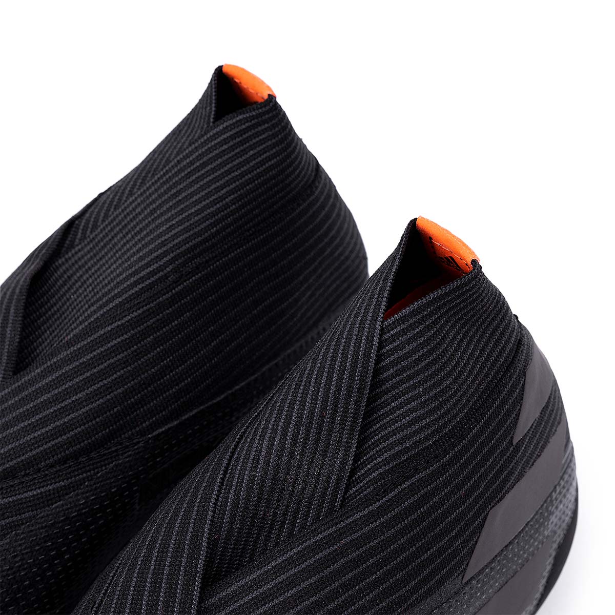 ADIDAS NEMEZIZ 19+ FG - FTWWHT/CBLACK/POP
