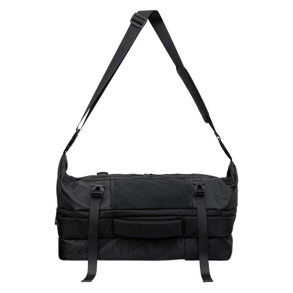 ARI ELITE DUFFLE BACKPACK - BLACK/WHITE/BLACK