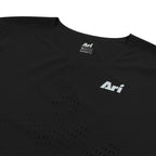 ARI ELITE SFORCE ULTRALIGHT RUNNING TEE - BLACK/BLACK/SILVER