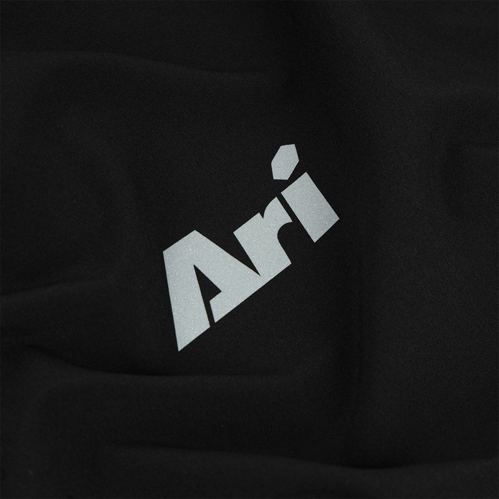 ARI ELITE SFORCE ULTRALIGHT RUNNING TEE - BLACK/BLACK/SILVER