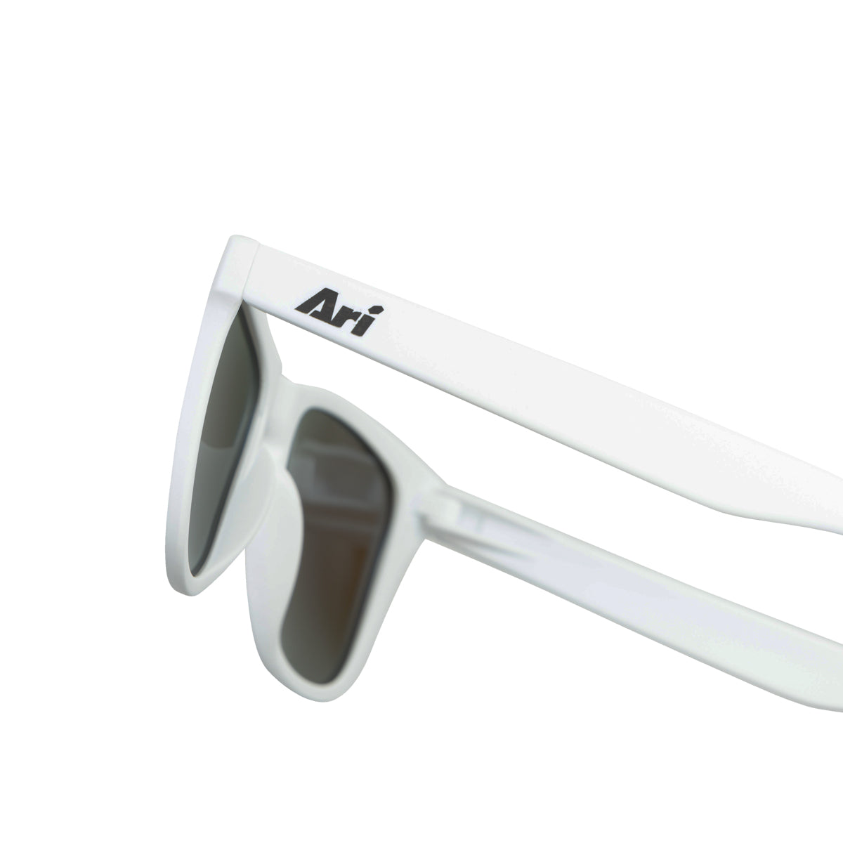 ARI ESSENTIAL ECLIPSE RUNNING SUNGLASSES - WHITE/BLUE/BLACK