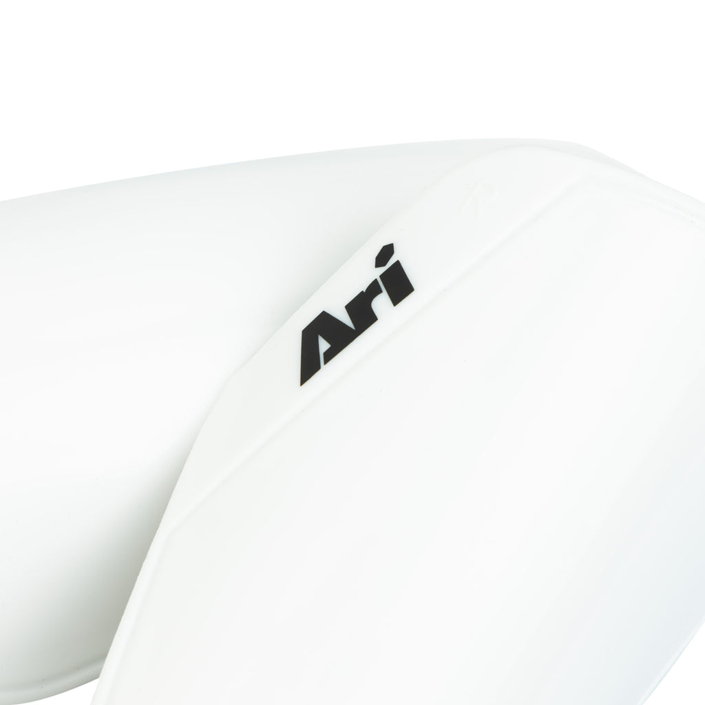 ARI ESSENTIAL MINI SHIN GUARD - WHITE/BLACK/WHITE