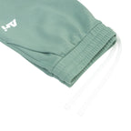 ARI ESSENTIAL SHORTS - SMOKE GREEN/WHITE/SMOKE GREEN