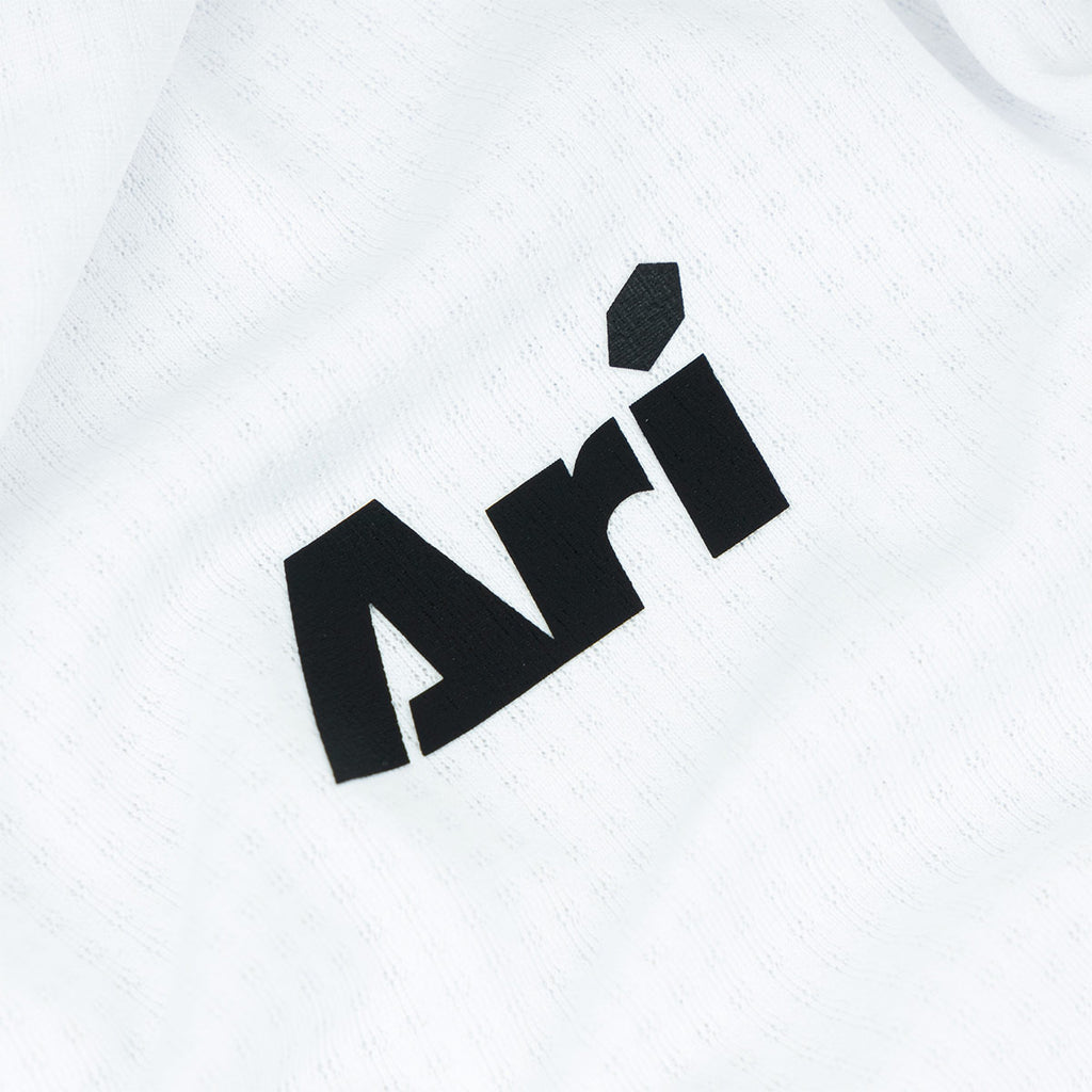 ARI ESSENTIAL STEP RUNNING TEE - WHITE/WHITE/BLACK