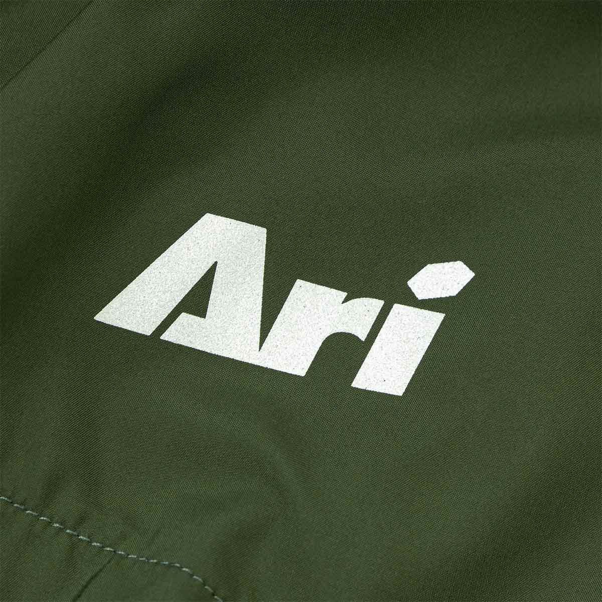 ARI ESSENTIAL WINDBREAKER JACKET - OLIVE/SILVER/OLIVE