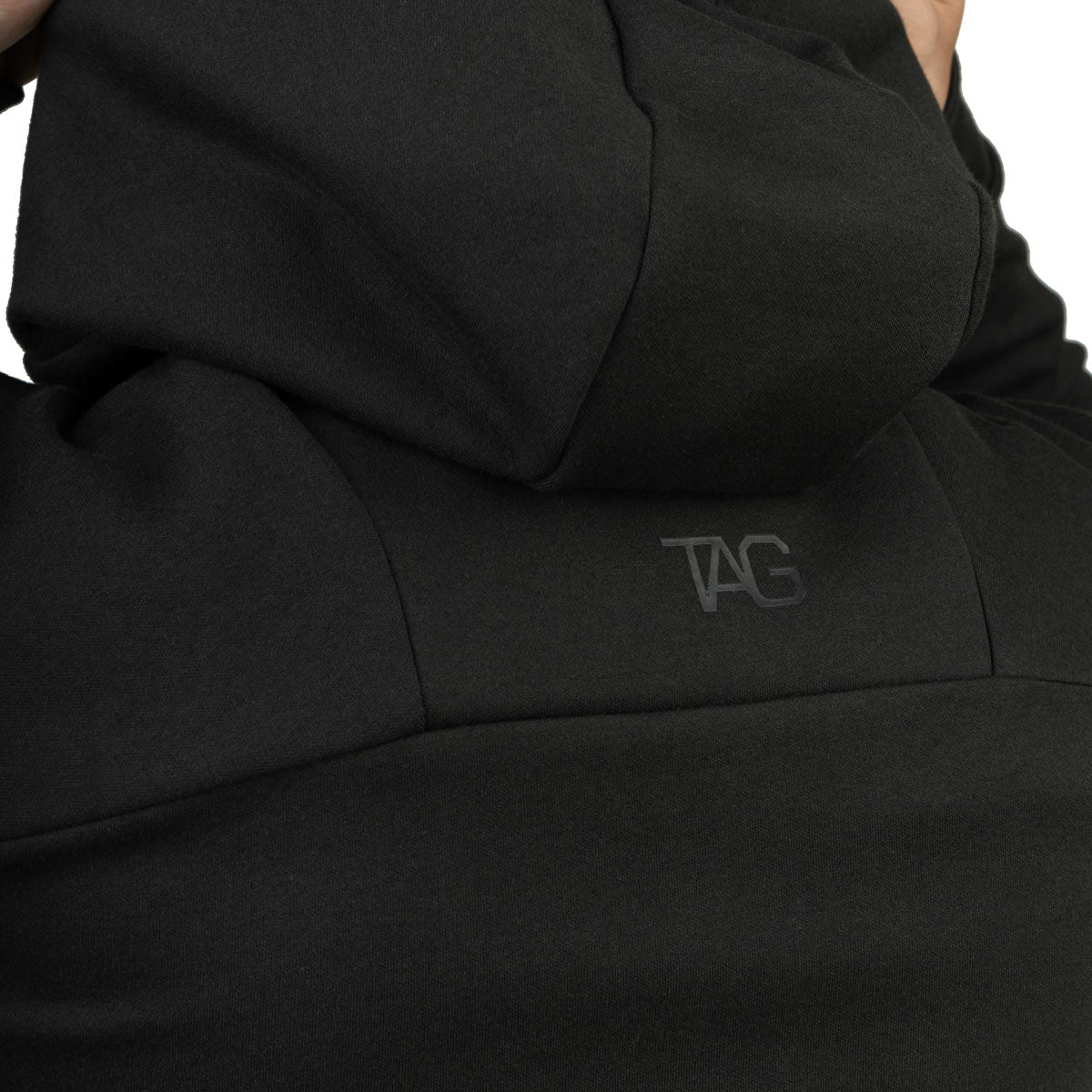ARI TAG FULL ZIP HOODED JACKET - BLACK/BLACK/BLACK