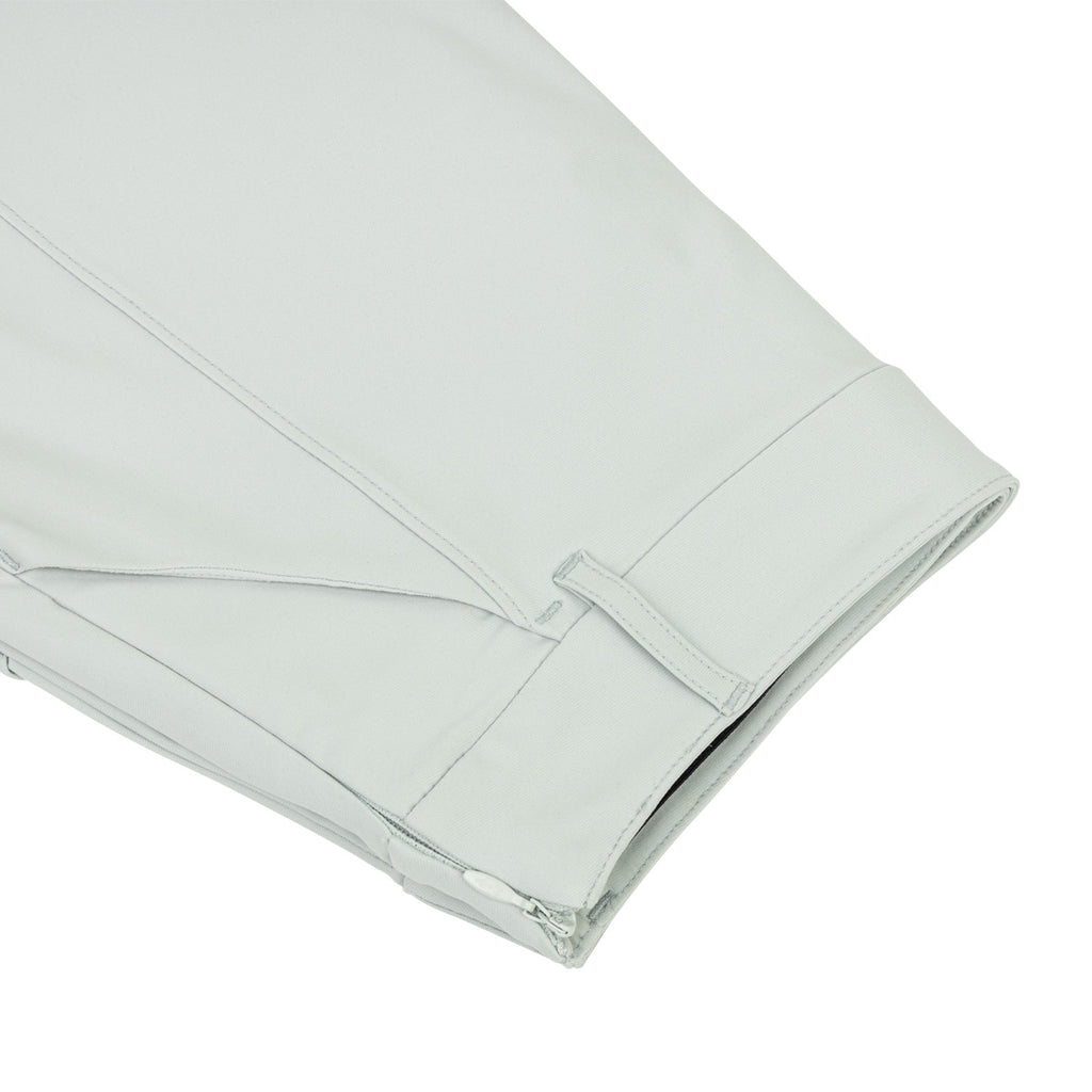 ARI WOMEN ADEPT GOLF SKORTS - GREY/GREY/WHITE