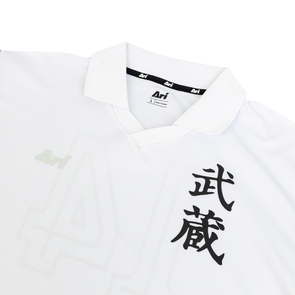 ARI X TSUBASA 2025 MISUGI SCHOOL JERSEY - WHITE/RED/BLUE
