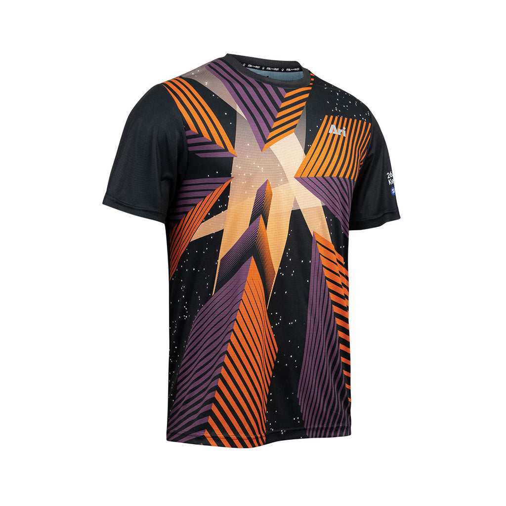 ARI ADEPT NEWYORK25 GRAPHIC RUNNING TEE - BLACK/ORANGE/PURPLE