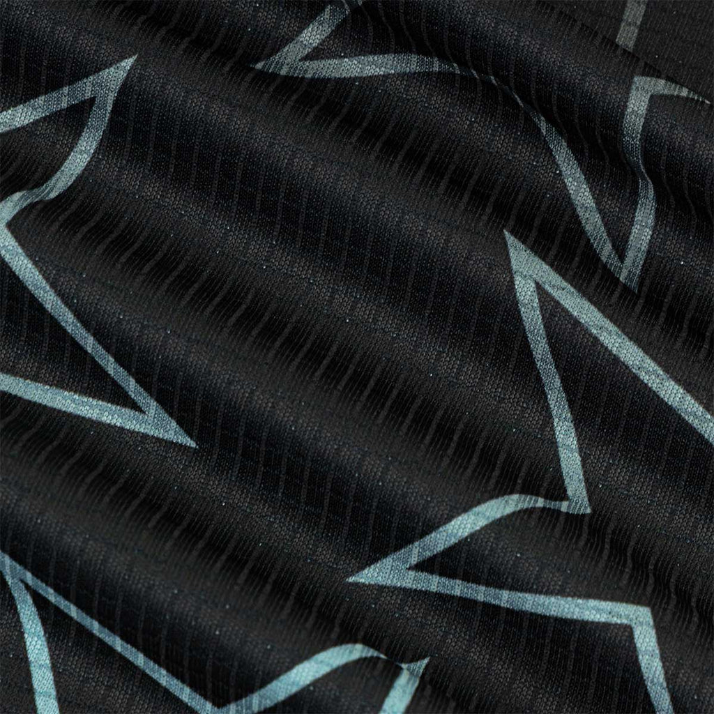 ARI ADEPT NEW YORK26 GRAPHIC RUNNING TEE - BLACK/BLUE/WHITE