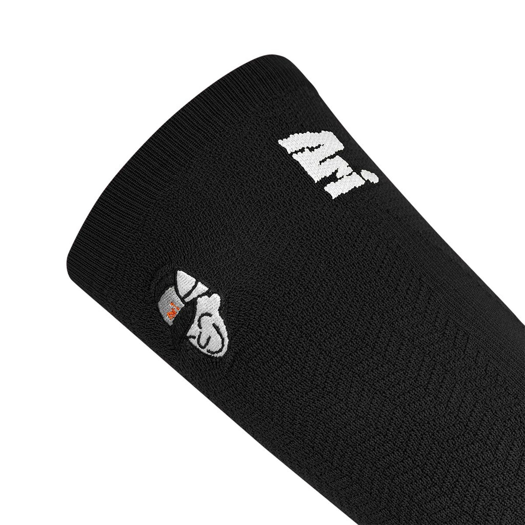 ARI ADEPT RUNNA CREW RUNNING SOCKS - BLACK/BLACK/WHITE