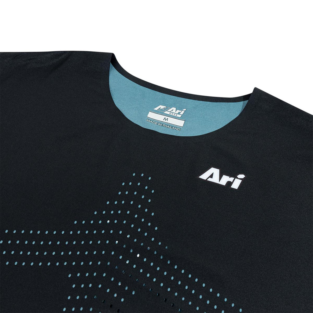 ARI CARBON ULTRALIGHT RUNNING TEE - BLACK/WHITE/BLACK