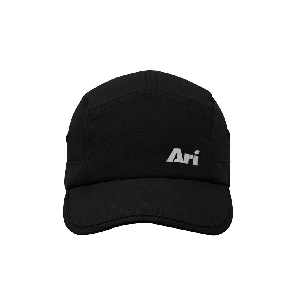 ARI ESSENTIAL 5 PANELS RUNNING CAP - BLACK/SILVER/BLACK