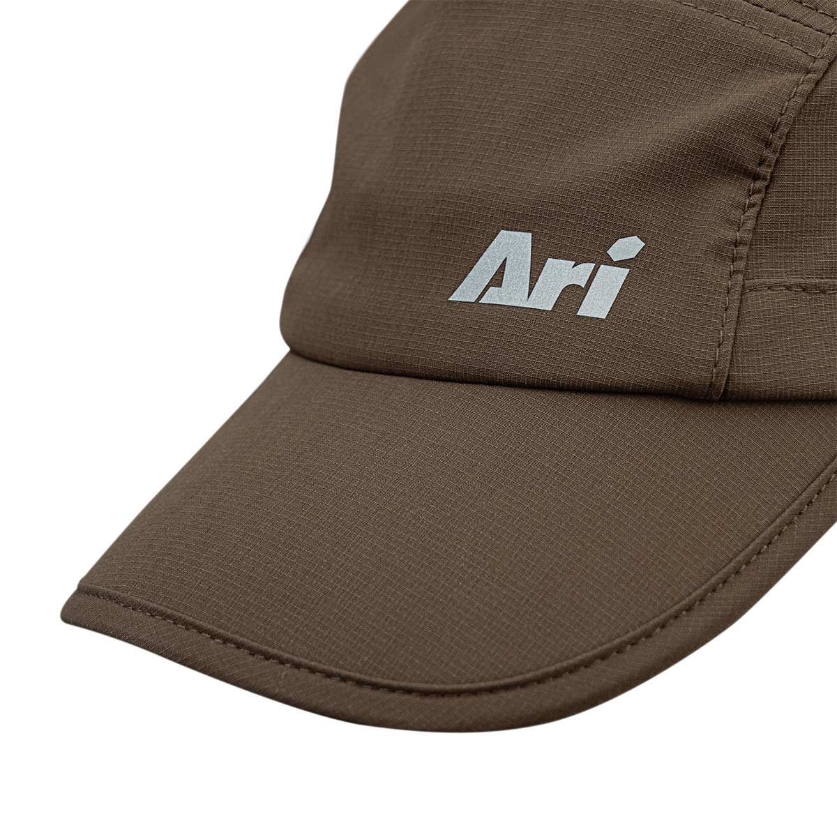 ARI ESSENTIAL 5 PANELS RUNNING CAP - BROWN/SILVER/BROWN