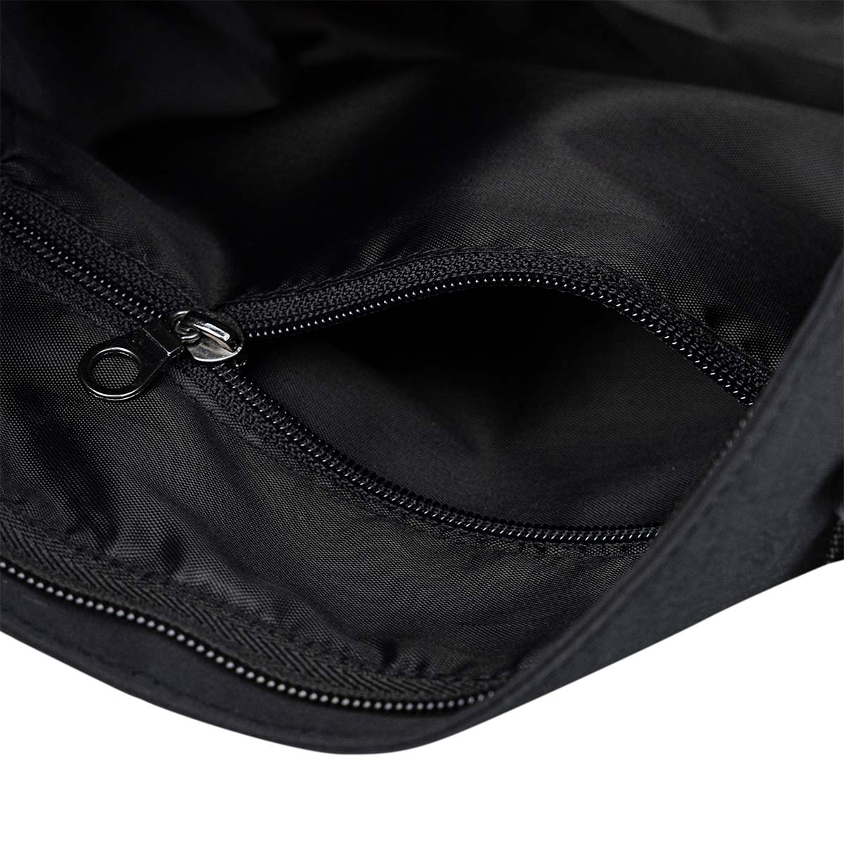 ARI ESSENTIAL SACOCHE BAG - BLACK/WHITE/BLACK
