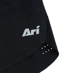 ARI MEN ELITE 3 INCHES RUNNING SHORT - BLACK/BLACK/SILVER