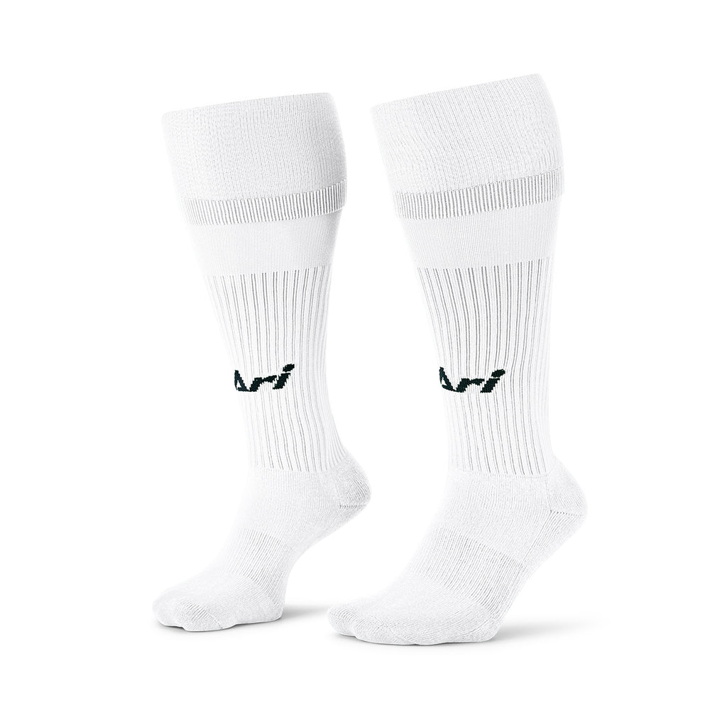 ARI LONG SOCKS - WHITE