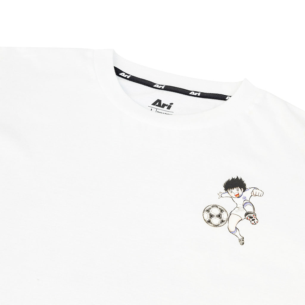 ARI X TSUBASA 2025 TSUBASA REGULAR TEE - WHITE/BLACK/RED