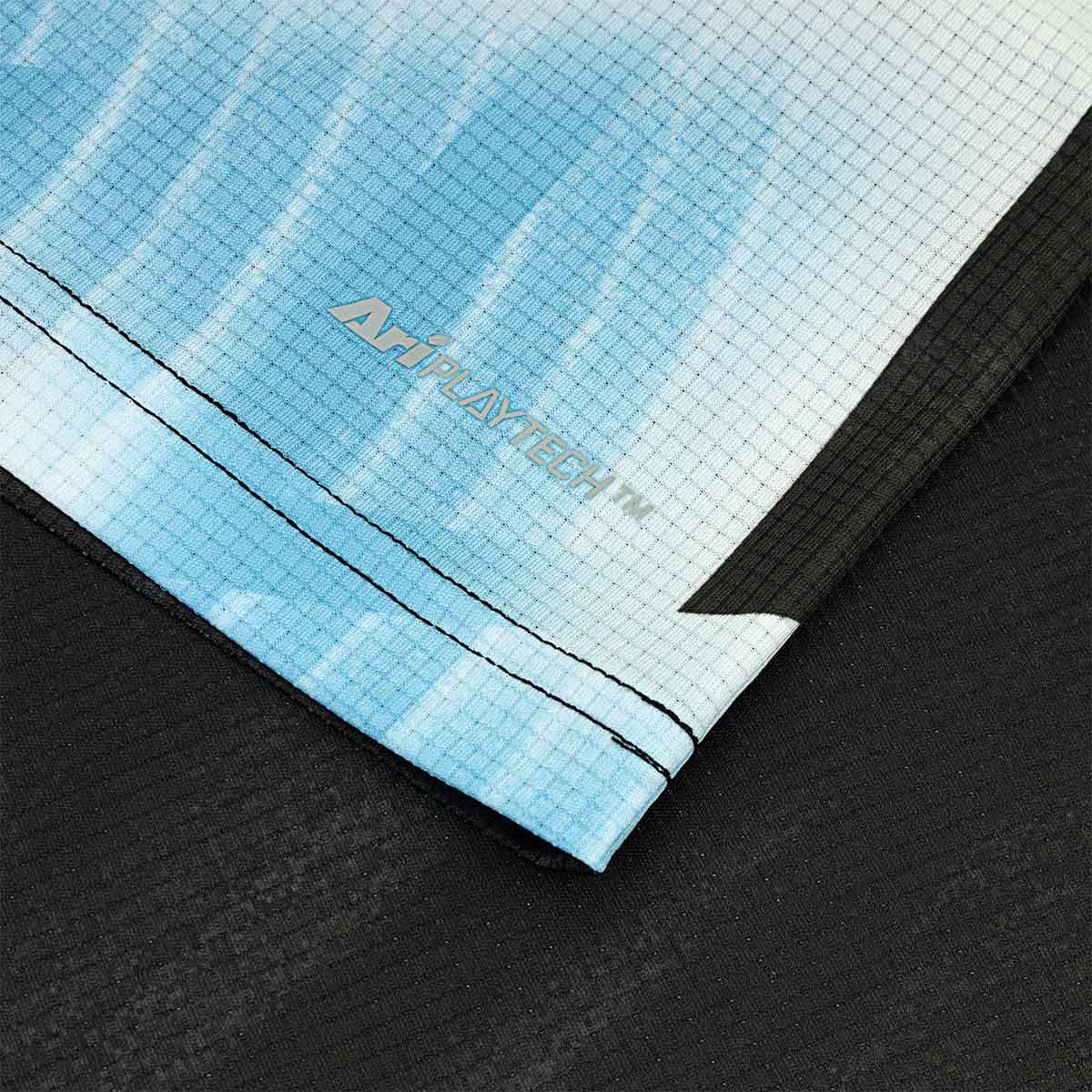 ARI ADEPT SYDNEY26 GRAPHIC RUNNING TEE - BLACK/BLUE/WHITE