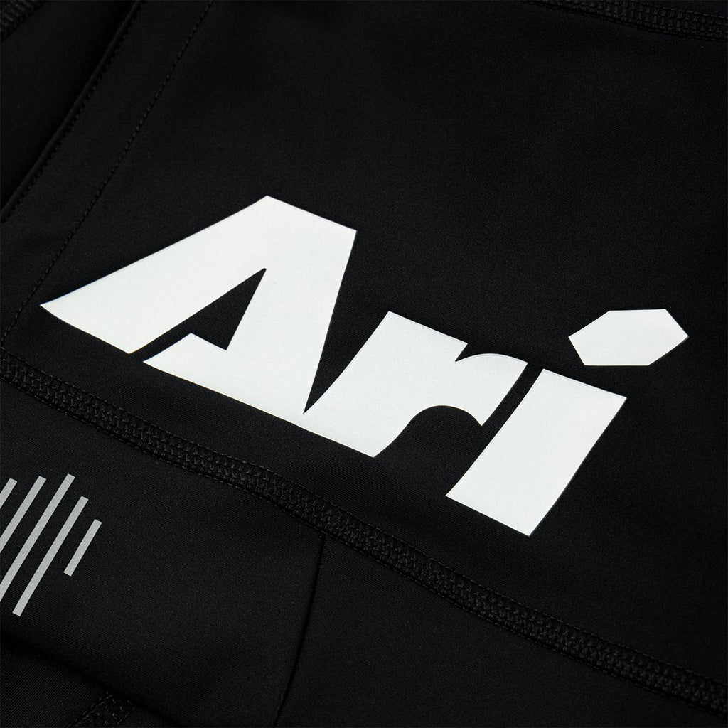 ARI WOMEN ADEPT PERFORMANCE COMPRESSION SHORTS - BLACK/WHITE/PINK