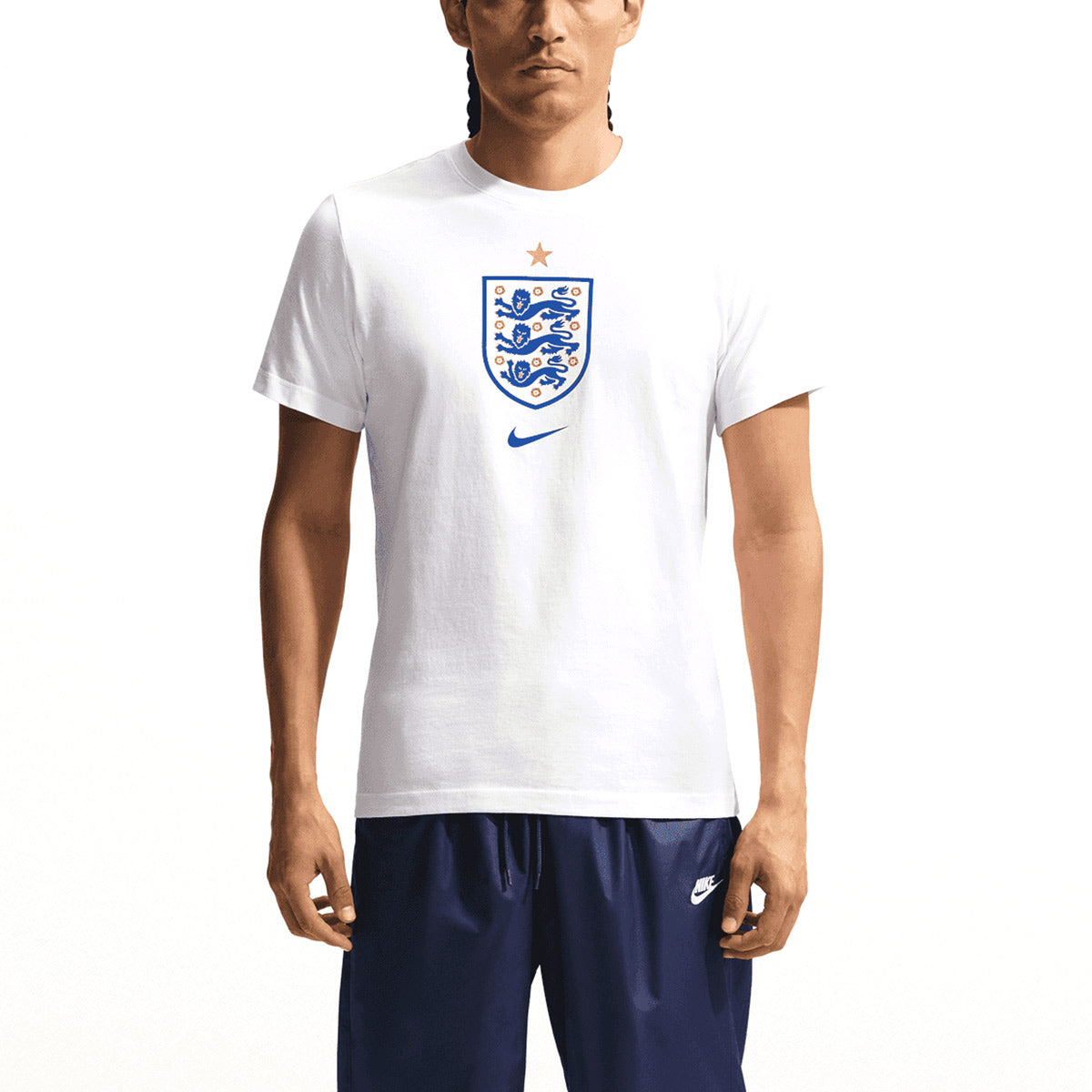 NIKE ENGLAND 2026 CHEST TEE - WHITE