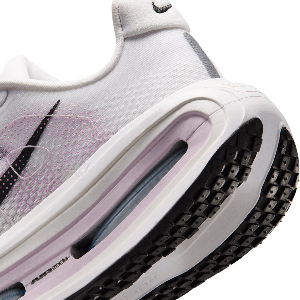 NIKE WOMEN VOMERO PREMIUM - WHITE/BLACK/SUMMITWHITE/BLEACHEDLILAC