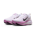 NIKE WOMEN VOMERO 18 - WHITE/BLACK/BLEACHEDLILAC/LTMAGENTA