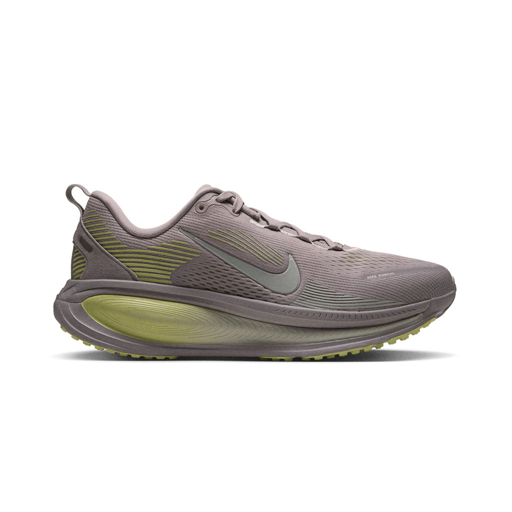 NIKE WOMEN VOMERO 18 - PARTICLEROSE/SAIL/SILVERLILAC/FENNEL