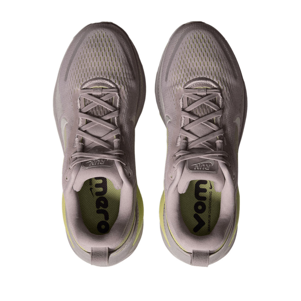 NIKE WOMEN VOMERO 18 - PARTICLEROSE/SAIL/SILVERLILAC/FENNEL
