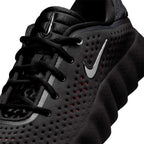 NIKE MEN MIND 002 - BLACK/CHROME/HYPERCRIMSON