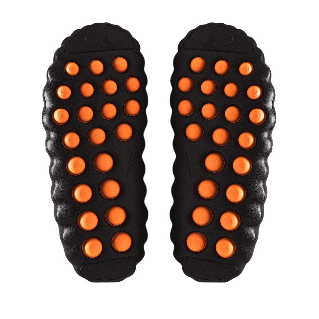 NIKE WOMEN MIND 001 - BLACK/CHROME/HYPER CRIMSON/WHITE