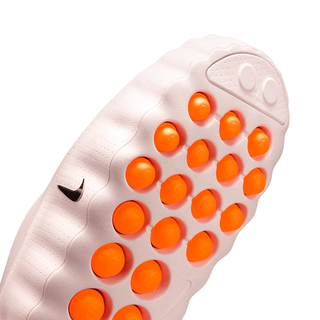NIKE WOMEN MIND 001 - PEARLPINK/CHROME/HYPERCRIMSON/BLACK