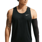 NIKE MEN STRIDE RUNNING TANK TOP - BLACK/REFLECTIVESILV