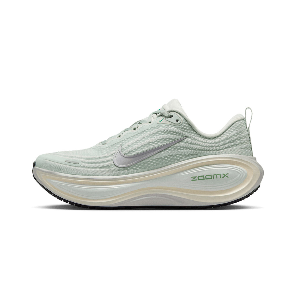 NIKE W VOMERO PLUS - LIGHTSILVER/METALLICSILVER