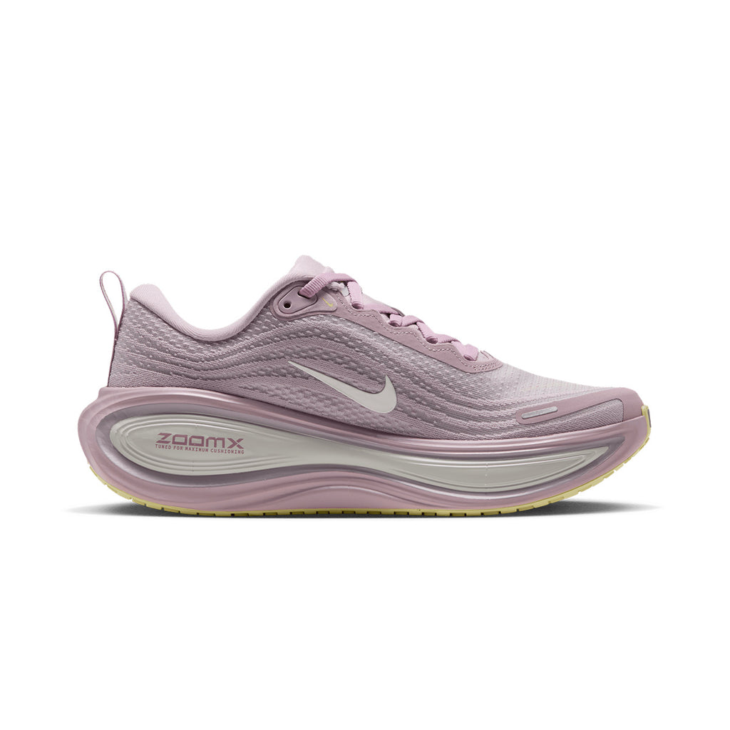 NIKE WOMEN VOMERO PLUS - PARTICLEROSE/SAIL/SILVERLILAC