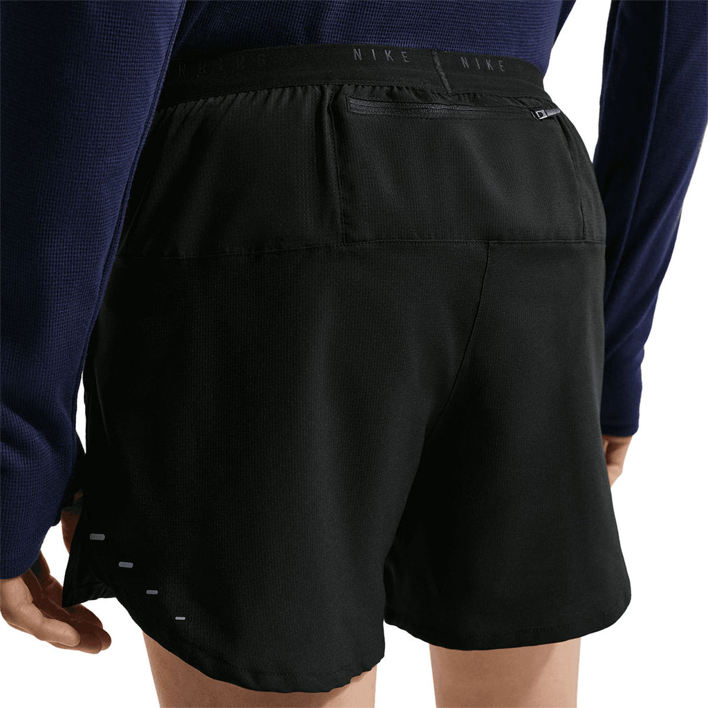 NIKE MEN STRIDE 5 INCHES RUNNING SHORTS - BLACK/REFLECTIVESILV