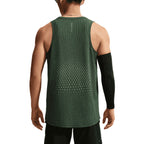 NIKE MEN AERO FIT RUNNING TANK TOP - BLACK/VOLTAGEGREEN/REFLECTIVESILV