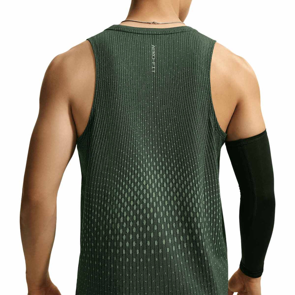 NIKE MEN AERO FIT RUNNING TANK TOP - BLACK/VOLTAGEGREEN/REFLECTIVESILV