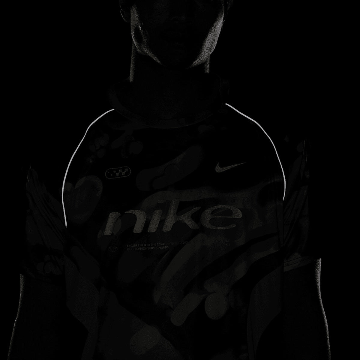 NIKE MEN INLINE DISRUPT SHORT SLEEVE RUNNING TOP - SPACEPURPLE/BLACK/LTLEMONTWIST/BLACK